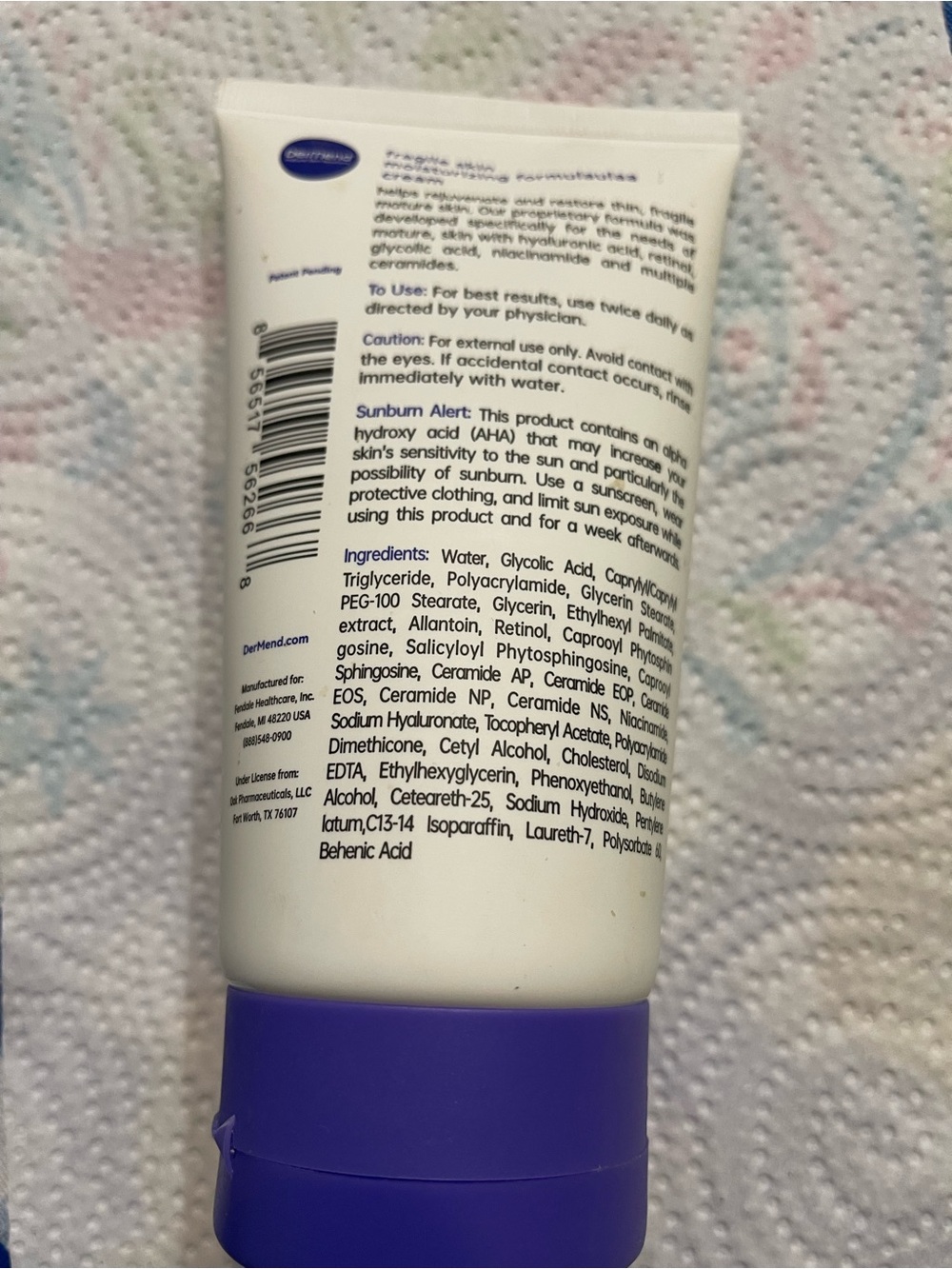 New!  Dermend Fragile Skin Moisturizing Formula Cream — White and Purple!   New! - Picture 2 of 2